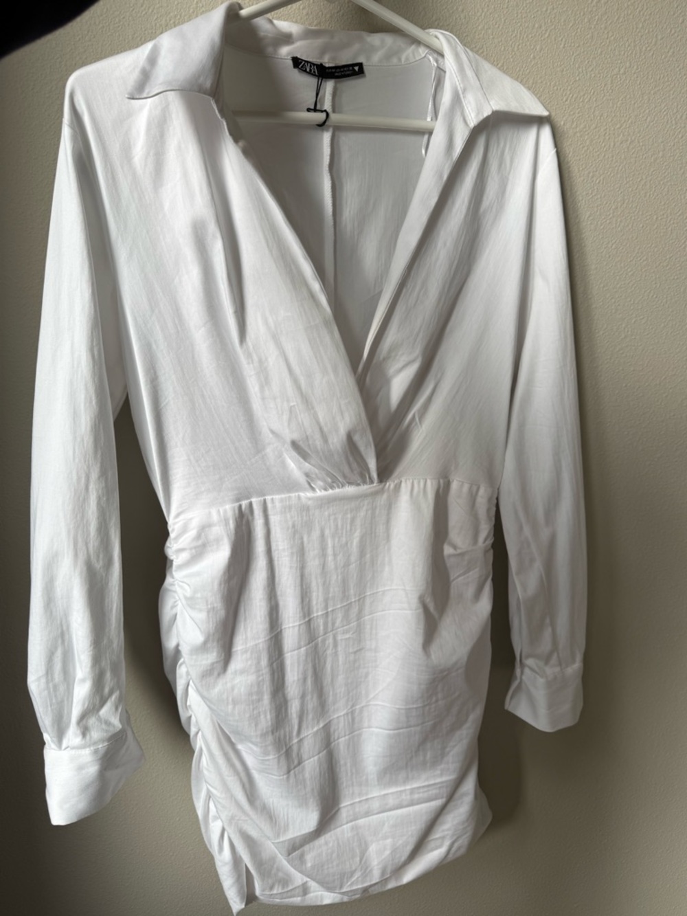 Zara White Deep V-Neck Long Sleeve Dress